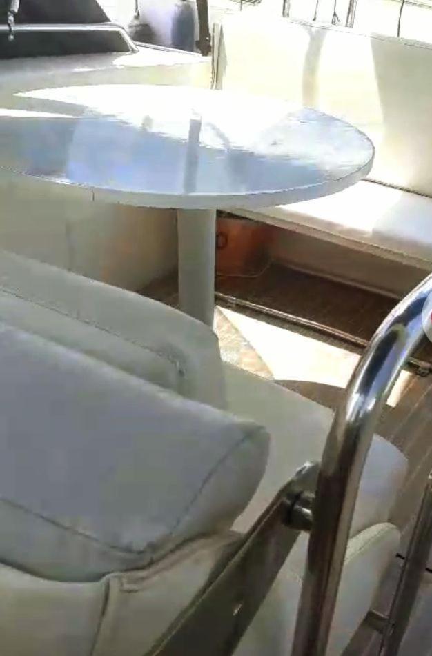 El Barco De Las Fiestas Sant Adrià de Besòs Exteriör bild